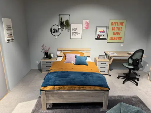 Jugendzimmer / Appartement Bett Achat mit Nachtkommode